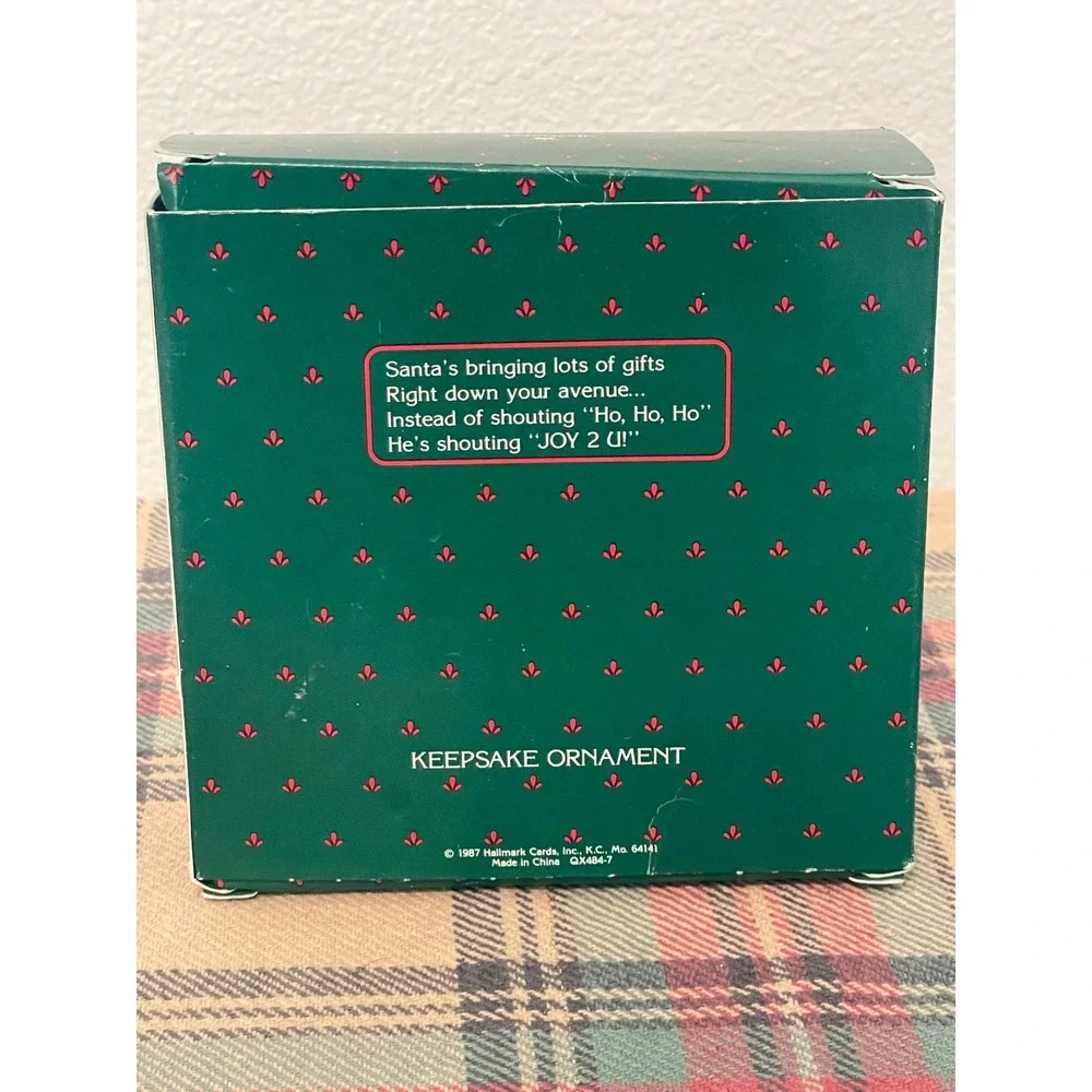 Hallmark Keepsake Ornament 1987 Santa's Woody Collector‎ Series Red Woodie Wagon